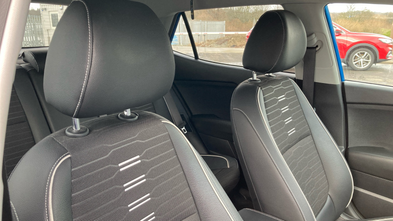 Kia Stonic 1.0T GDi 48V GT-Line 5dr Petrol Estate